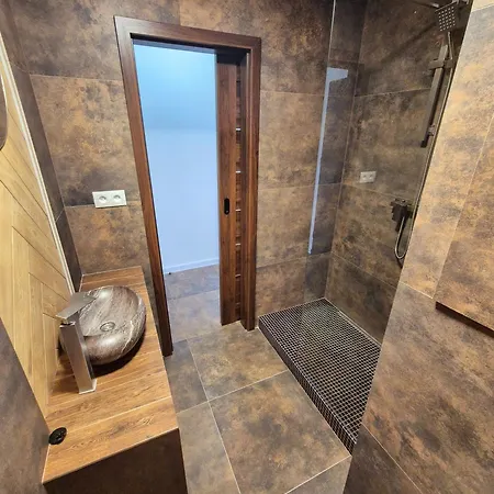 Apartamento V Centre Mesta Levice,okružná *